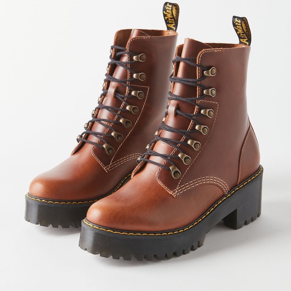 Dr. Martens Leona Temperley Boot